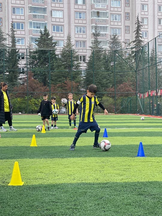 Fenerbahçe Futbol Okulu - Etimesgut - 9. Fotoğraf