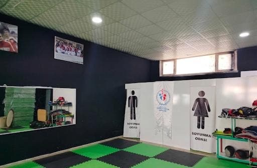 Baylık Akademi - Eryaman Yüzme-Özel Yüzme Dersi - 2. Fotoğraf