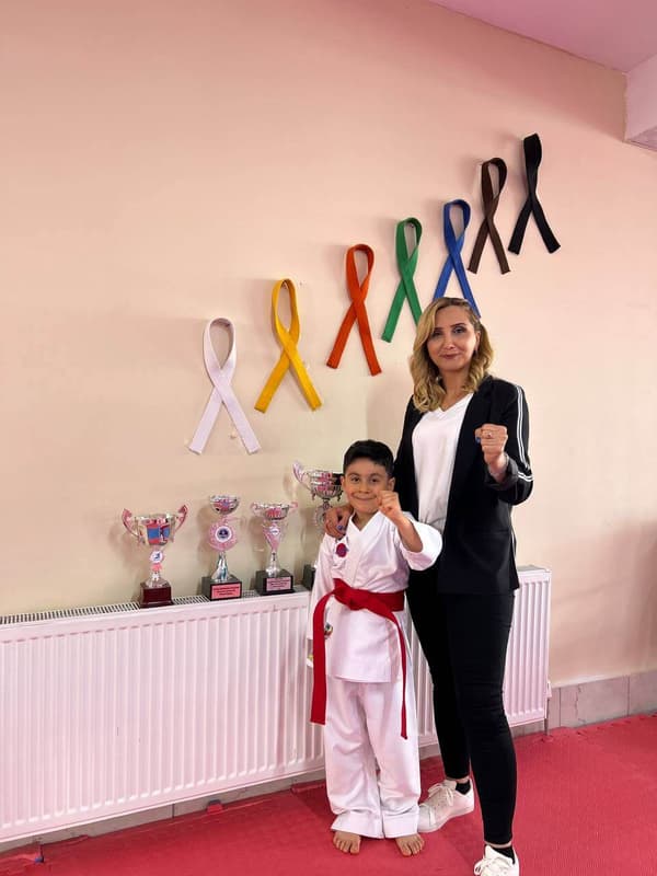 Güneş Karate Do Spor Kulübü - 25. Fotoğraf Güneş Karate Do Spor Kulübü - 25. Fotoğraf