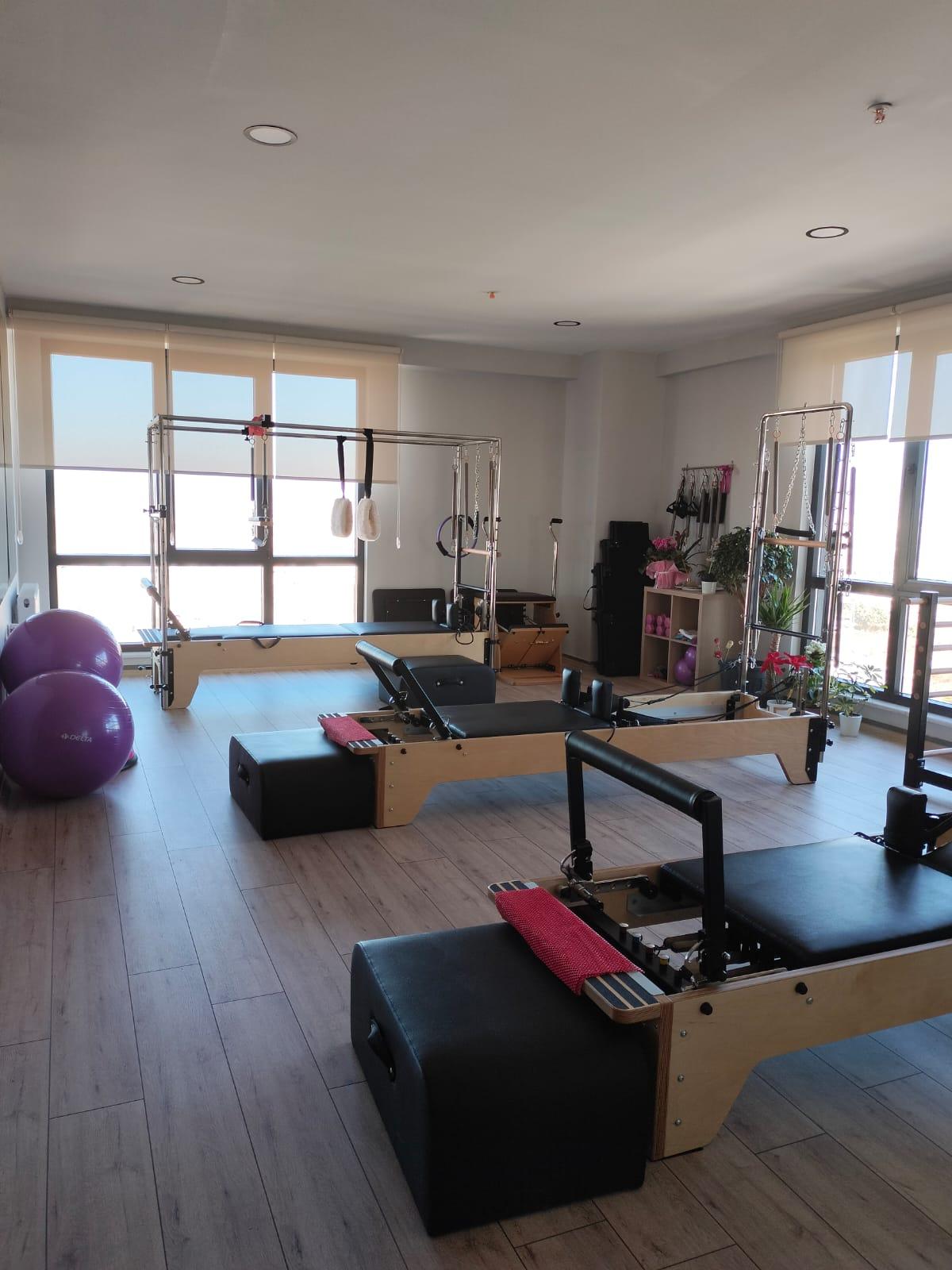 Fizyoniss Sağlıklı Yaşam - Ankara Pilates Trainer - 4. Fotoğraf
