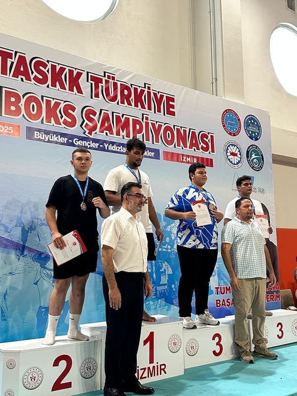 Serin Fight Academy - 12. Fotoğraf Serin Fight Academy - 12. Fotoğraf